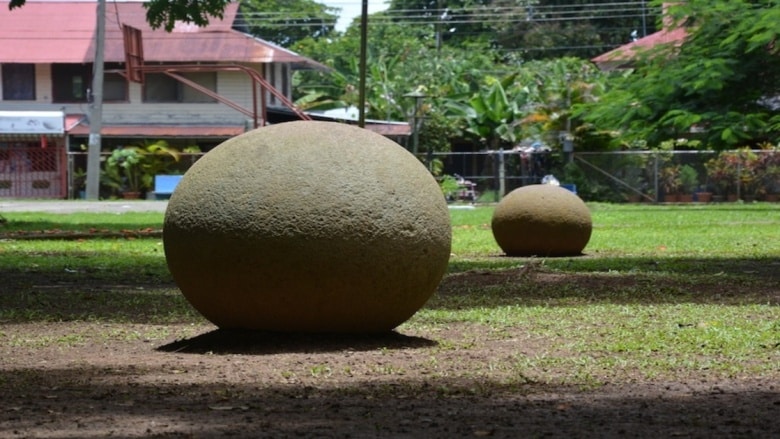 Spheres at Palmar Sur